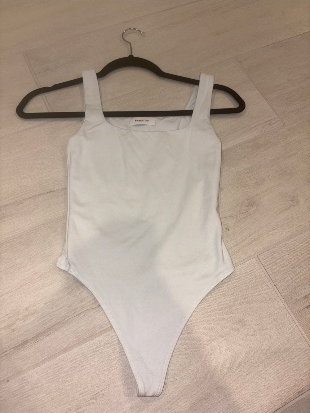 Babaton Aritizia White women’s bodysuit